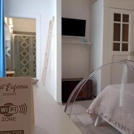 Guest house Sant'eufemia Self Check In