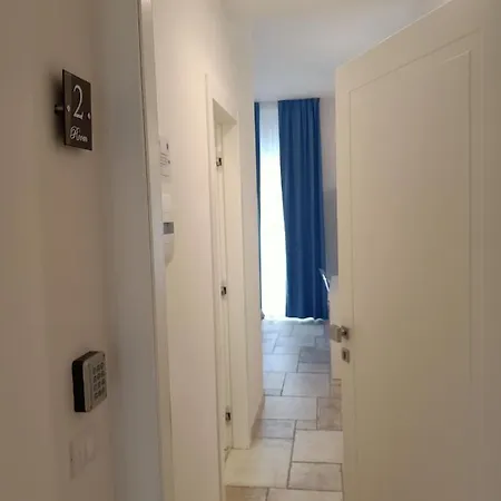 Sant'eufemia Self Check In Guest house