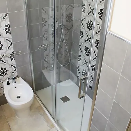 Guest house Sant'eufemia Self Check In